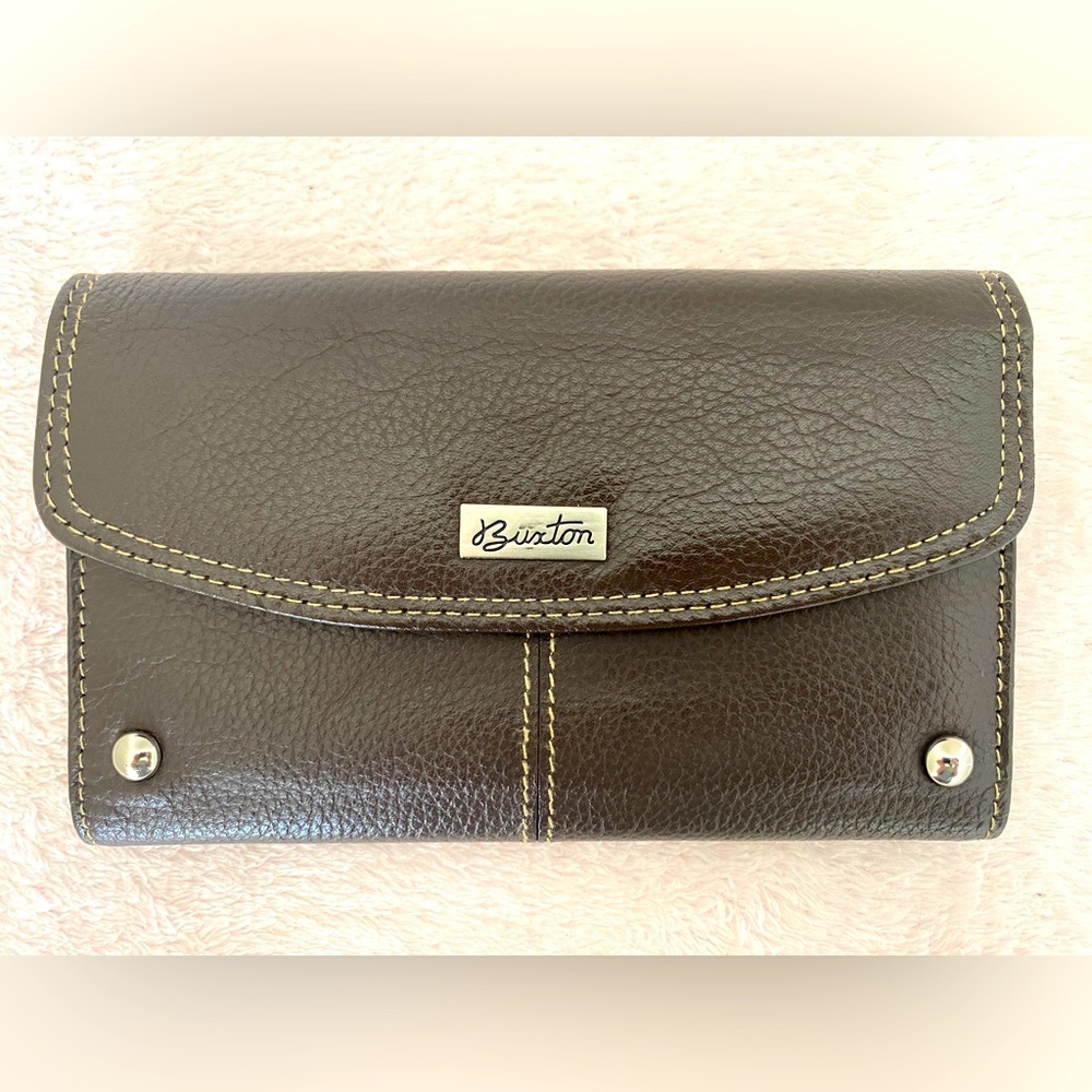 BUXTON LEATHER WALLET